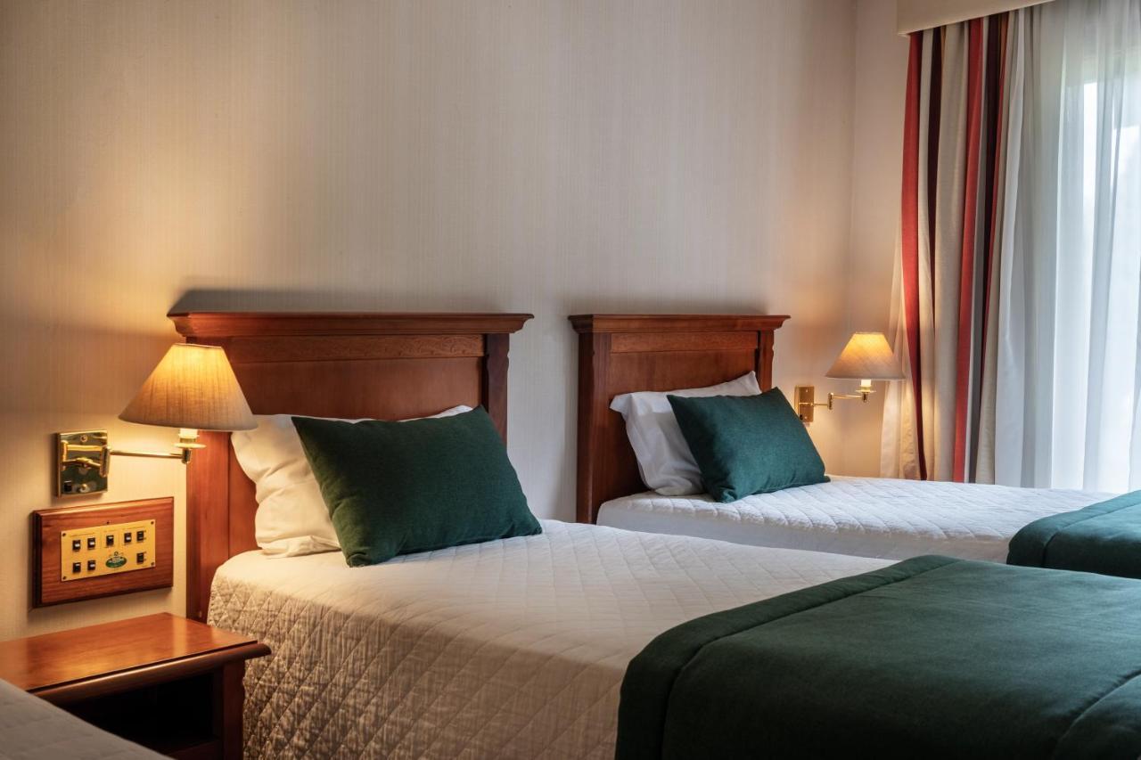 Hotel Alpestre Грамаду Екстериор снимка