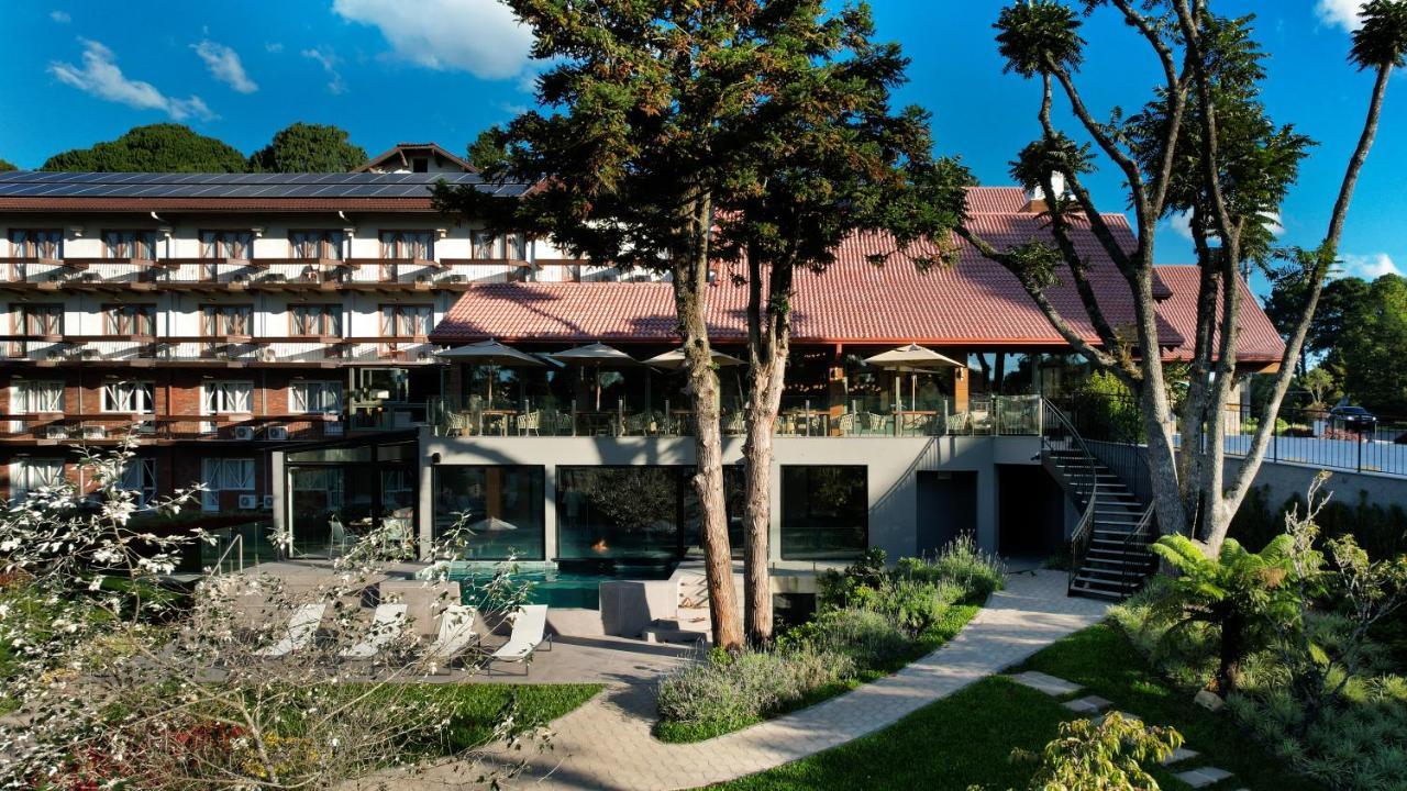 Hotel Alpestre Грамаду Екстериор снимка