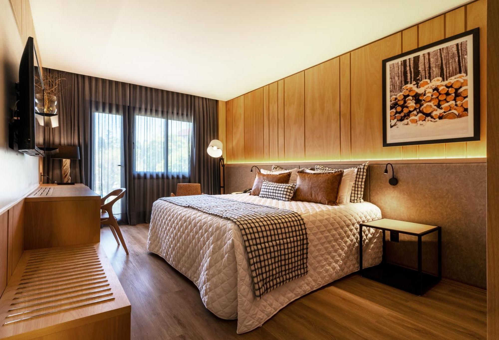 Hotel Alpestre Грамаду Екстериор снимка