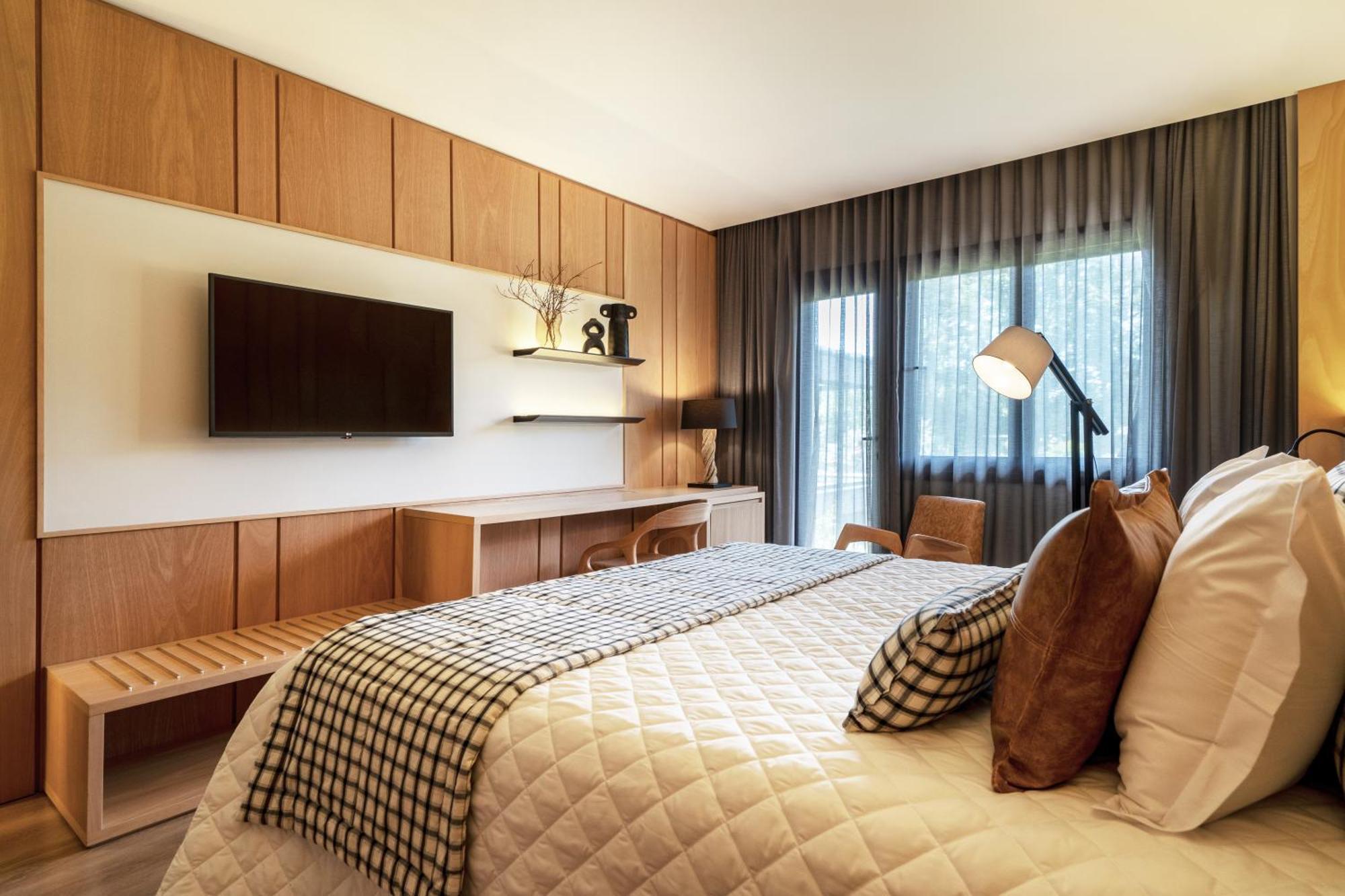 Hotel Alpestre Грамаду Екстериор снимка