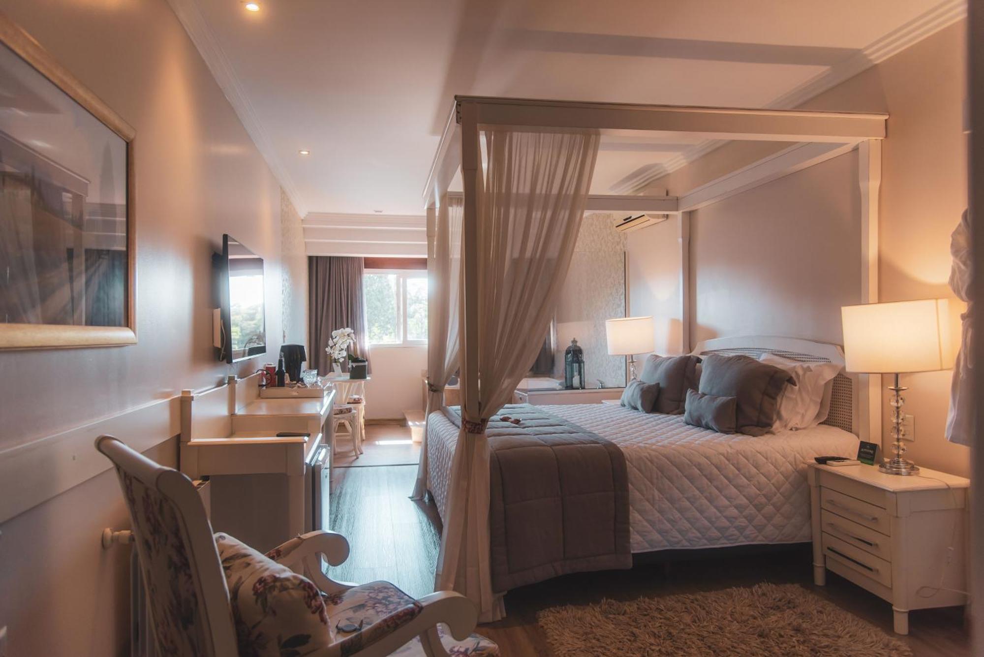 Hotel Alpestre Грамаду Екстериор снимка