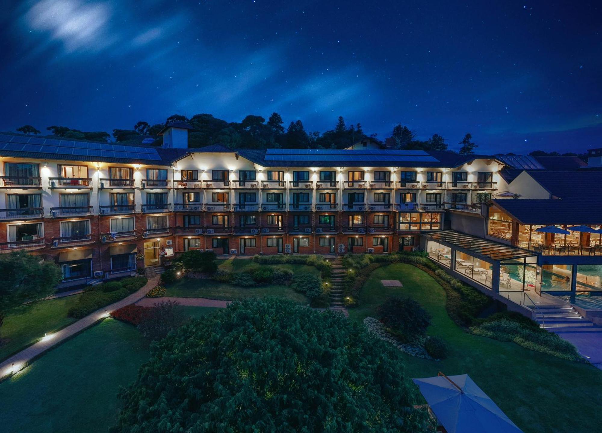 Hotel Alpestre Грамаду Екстериор снимка