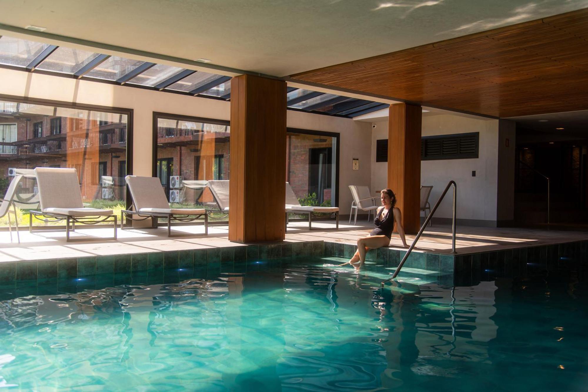 Hotel Alpestre Грамаду Екстериор снимка
